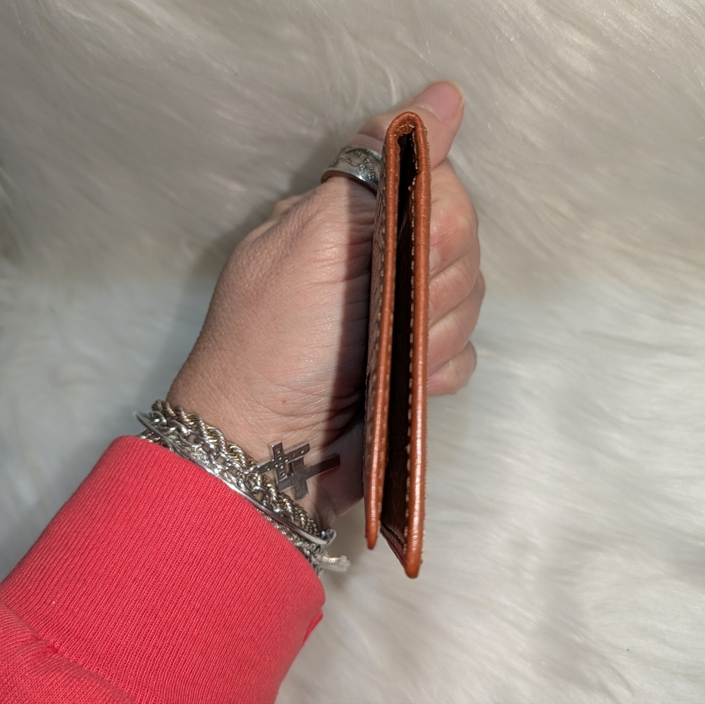 Vintage Burberrys Leather Card/I.D. Holder - Picture 12 of 14